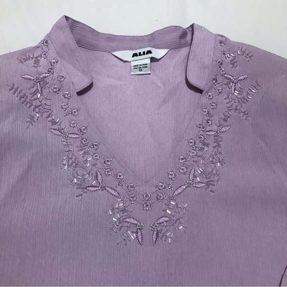 Alia Lilac Purple Tunic Top Embroidery & Bead Embellishments on Neck & Sleeves - Picture 2 of 8